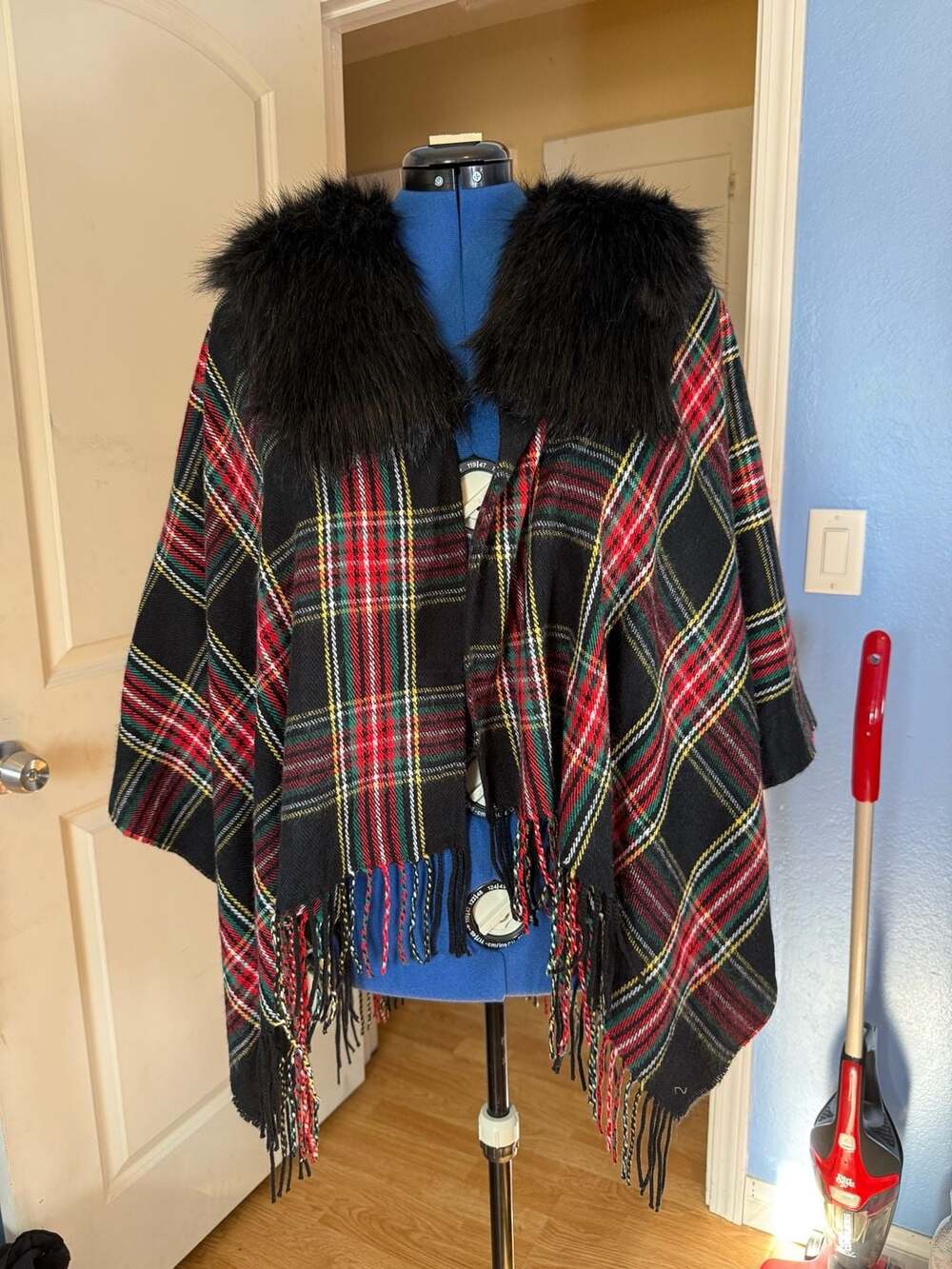 J Crew Tartan Plaid Wrap Shawl Faux Fur Collar Fringe One Size Black Red Green